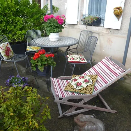 D'hotes Le Tilleul De Canac Parking Prive Gratuit Petits Dejeuners Compris 3*