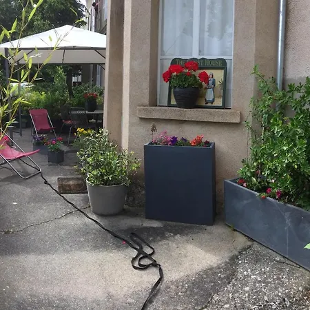 D'hotes Le Tilleul De Canac Parking Prive Gratuit Petits Dejeuners Compris Frühstückspension 3*