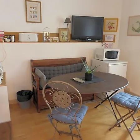 D'hotes Le Tilleul De Canac Parking Prive Gratuit Petits Dejeuners Compris 3*
