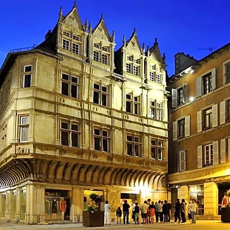 D'hôtes Le Tilleul De Canac Parking Privé Gratuit Petits Déjeuners Compris 3*