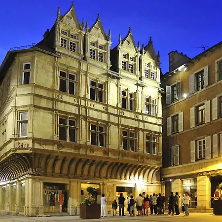 Alojamento de Acomodação e Pequeno-almoço D'hôtes Le Tilleul De Canac Parking Privé Gratuit Petits Déjeuners Compris 3*