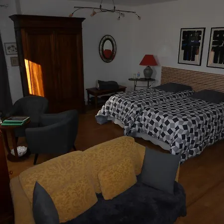 Chambre D'hotes Le Tilleul De Canac 3* Rodez