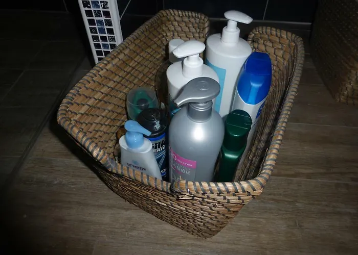 D'hôtes Le Tilleul De Canac Parking Privé Gratuit Petits Déjeuners Compris 3*